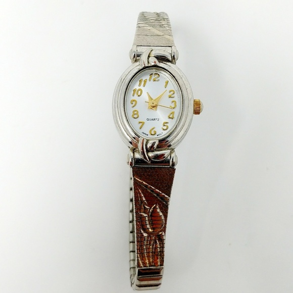 Vintage Womans Timex Watch Stainless Steel Bezel - Picture 1 of 5